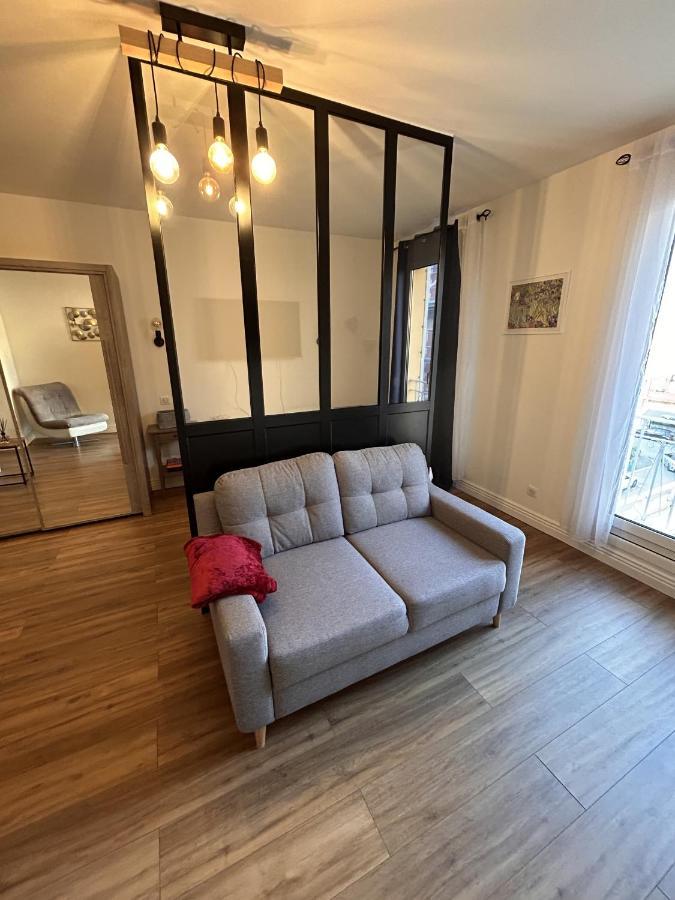 Le Verlaine, Studio En Centre Ville A Deux Minutes Des Plages Menton Eksteriør billede